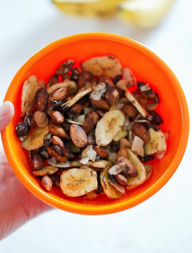 PIN THIS --> Chunky Monkey Trail Mix Trail mix with banana chips, chocolate, coconut, and almonds in a bowl.